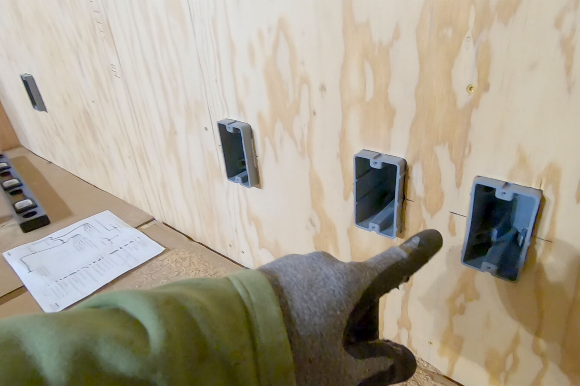 Electrical boxes photo number 08.