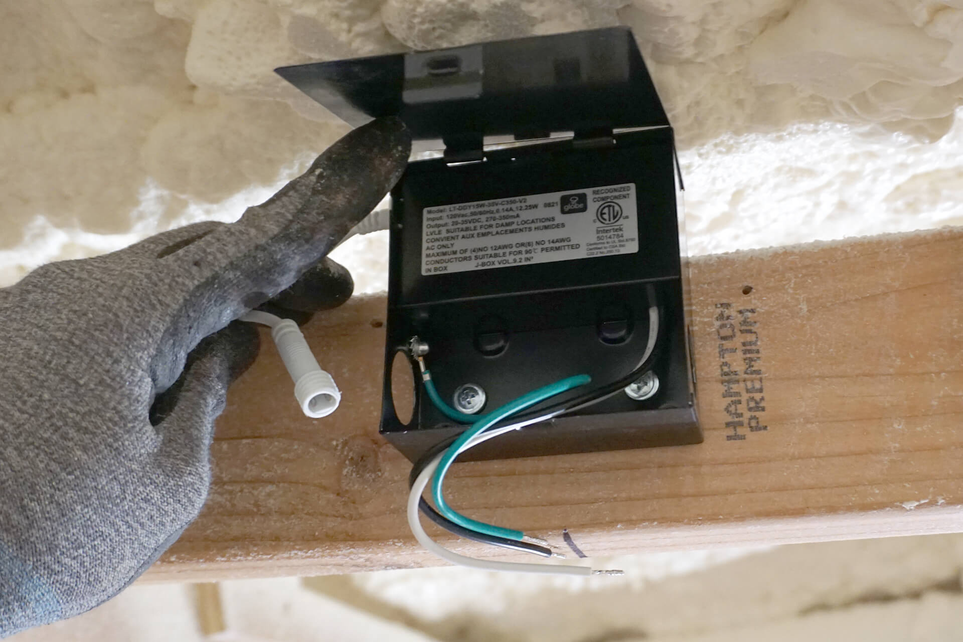 Electrical boxes photo number 12.