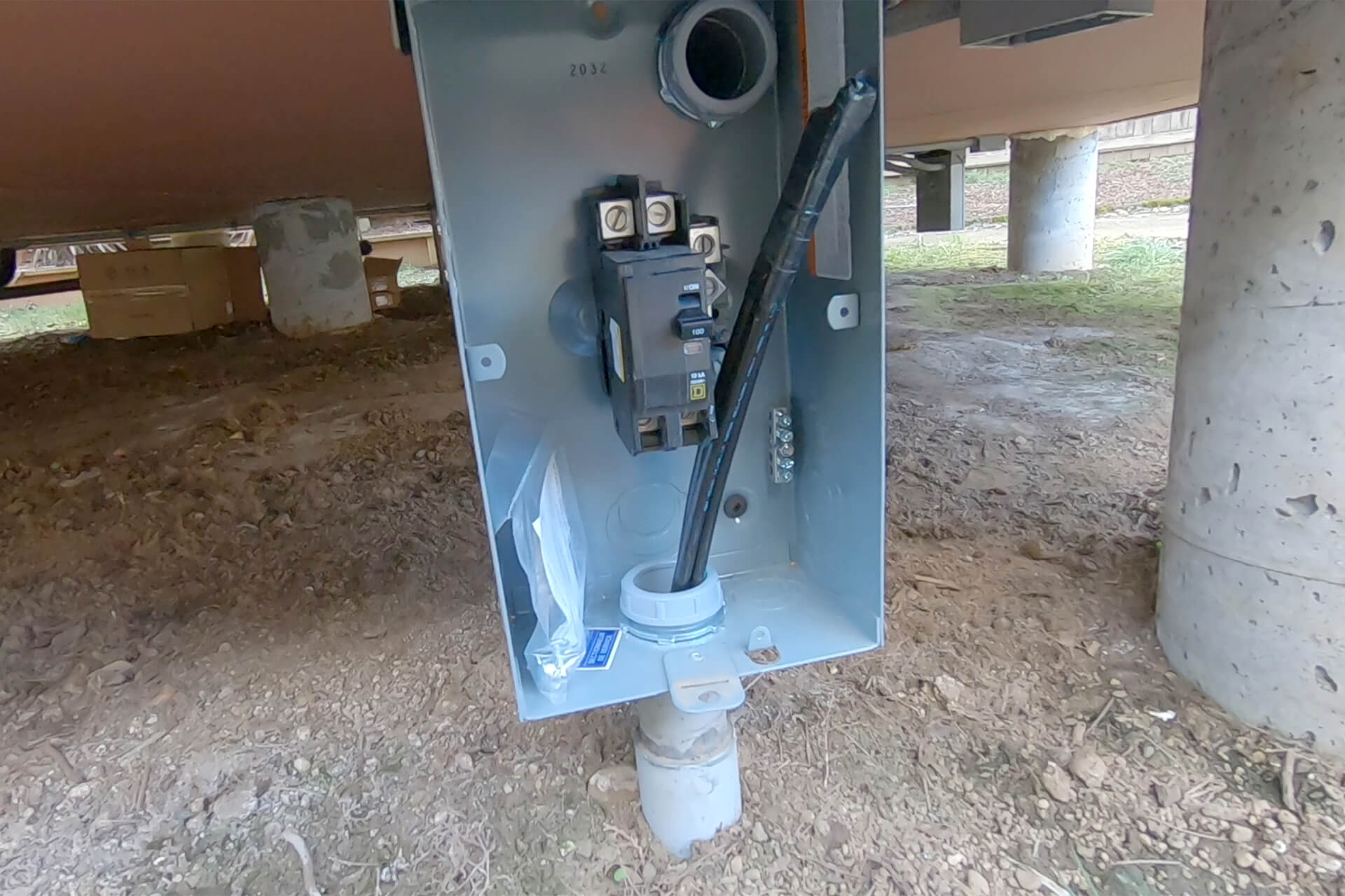 Electrical feeder photo number 03.