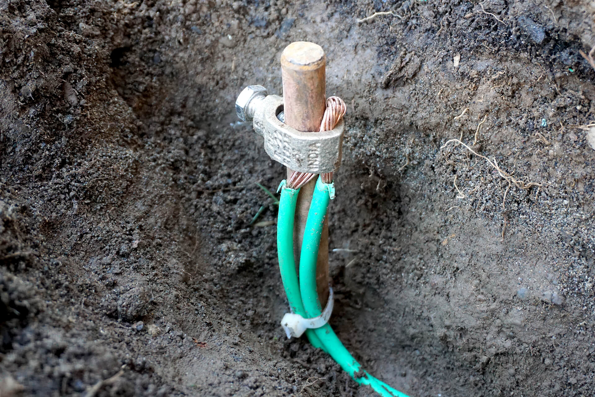 Electrical feeder photo number 05.