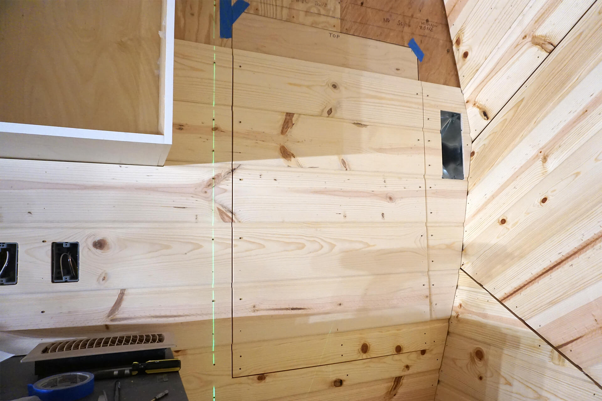 Kitchenette photo number 54.