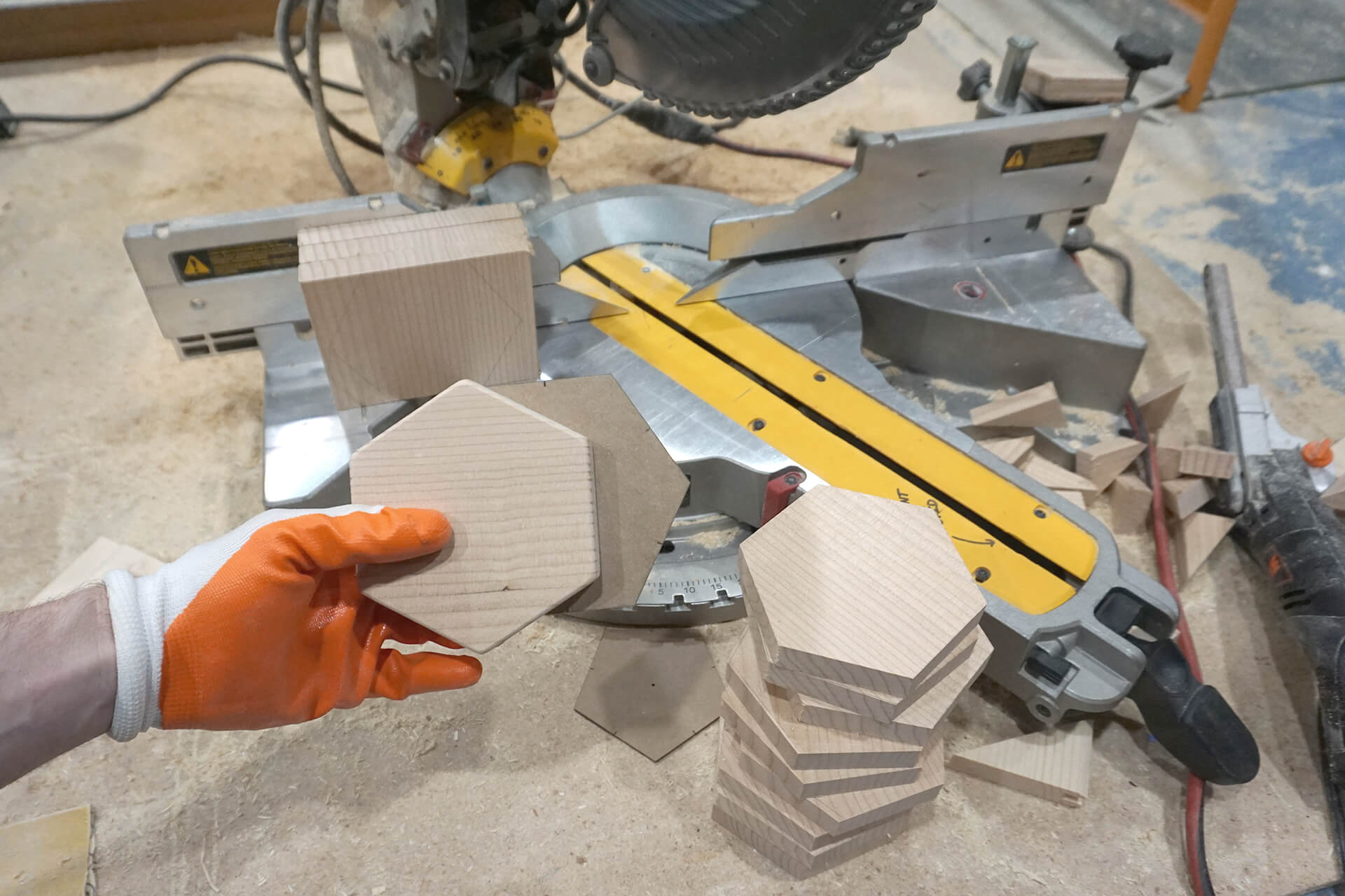 Panel trim photo number 03.