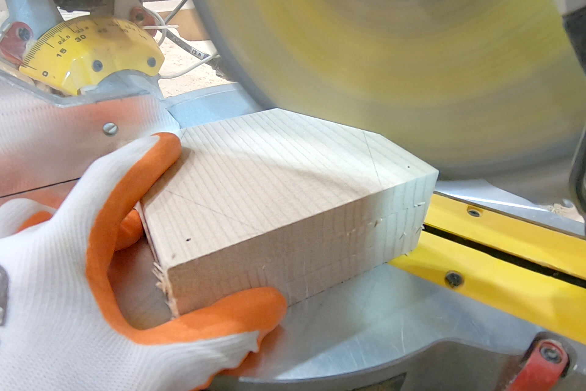 Panel trim photo number 05.