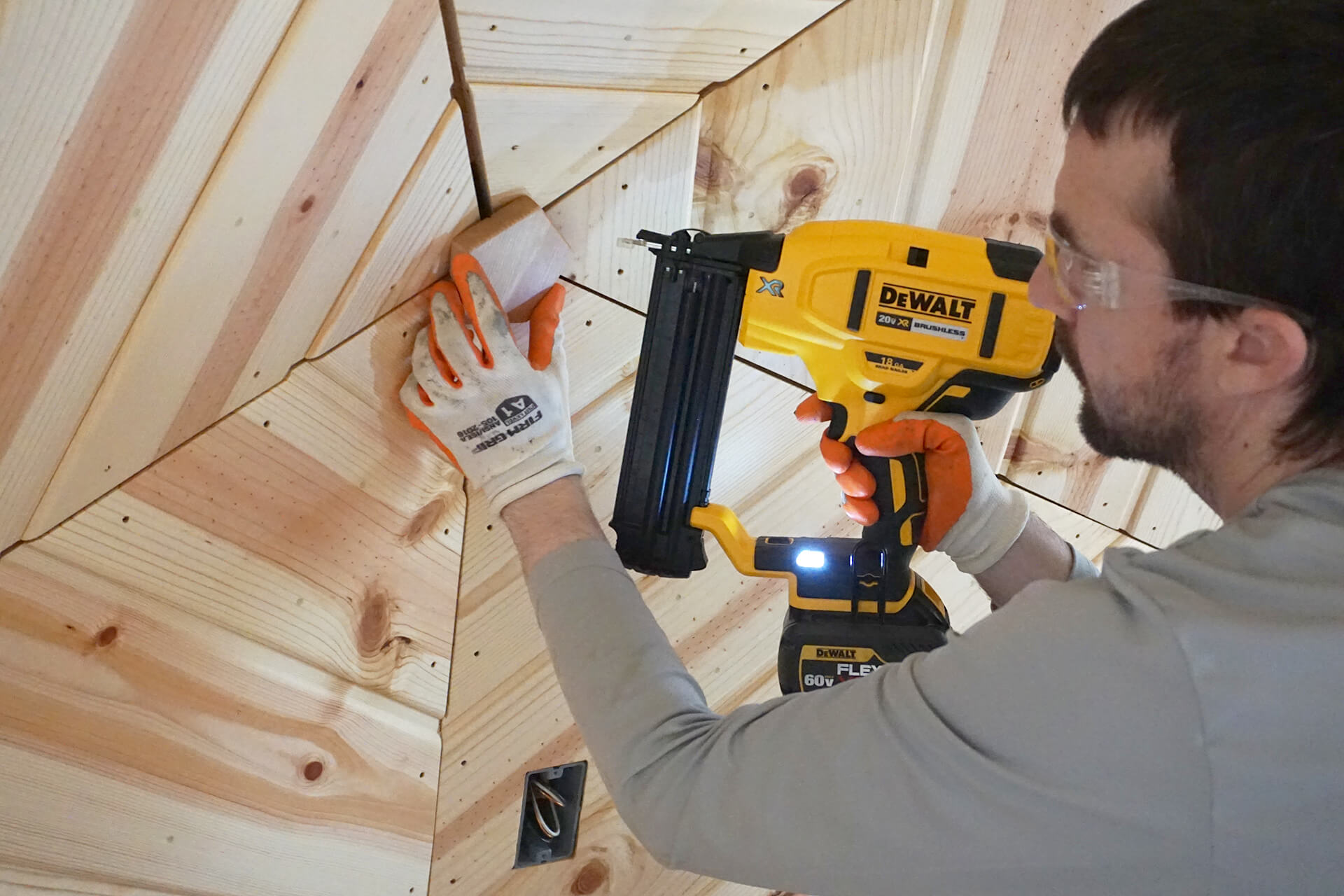 Panel trim photo number 13.