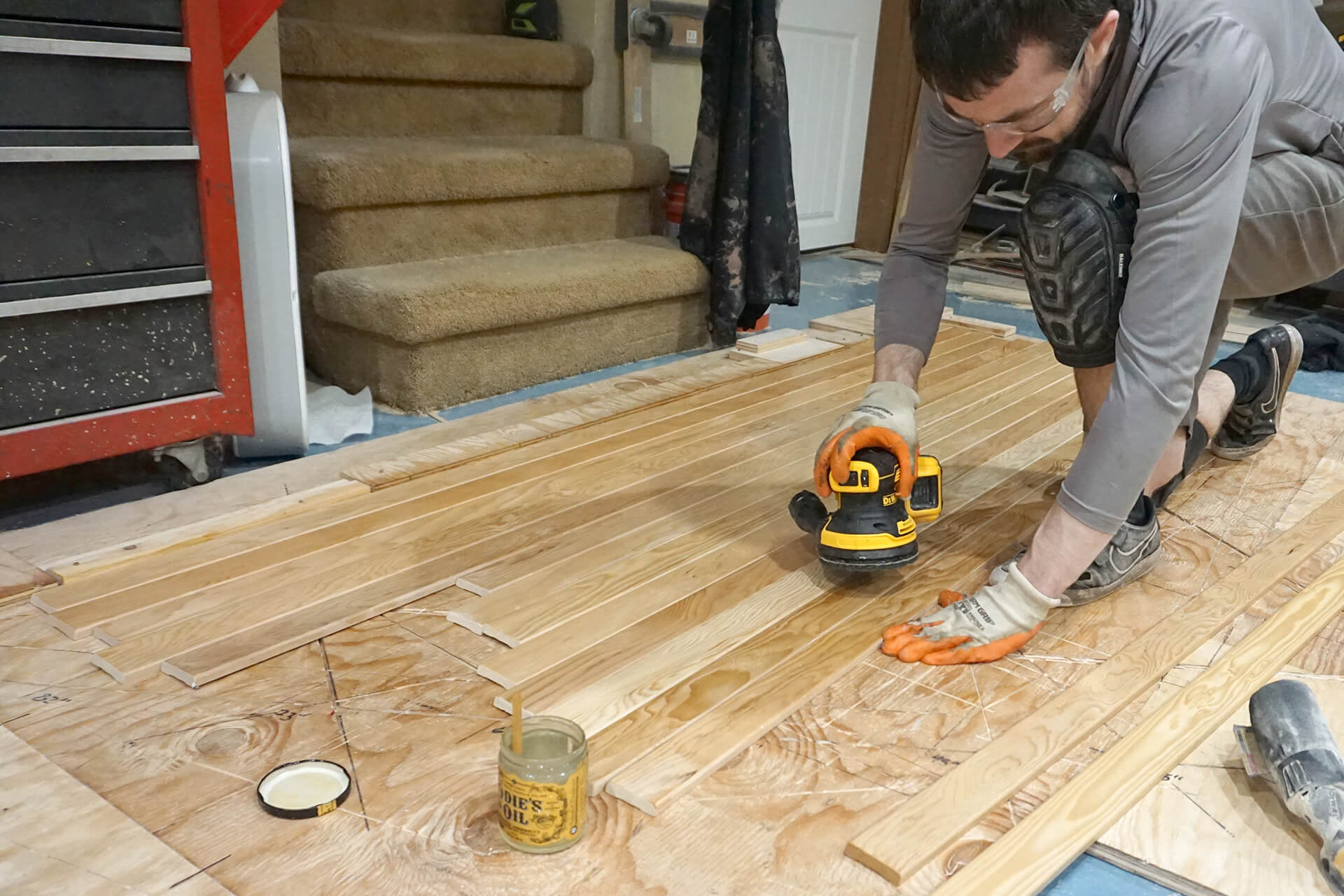 Panel trim photo number 23.