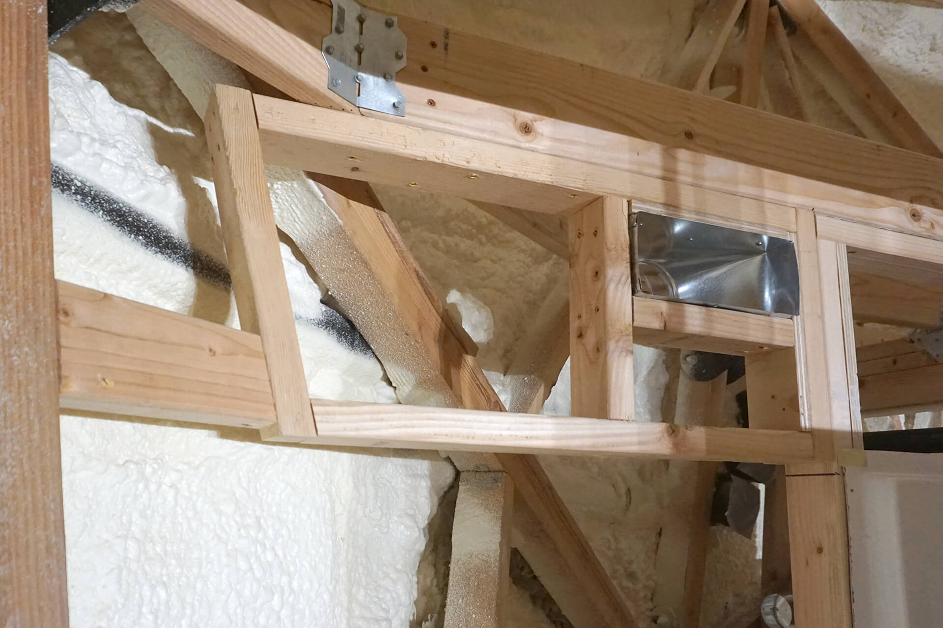 Room framing shower photo number 18.