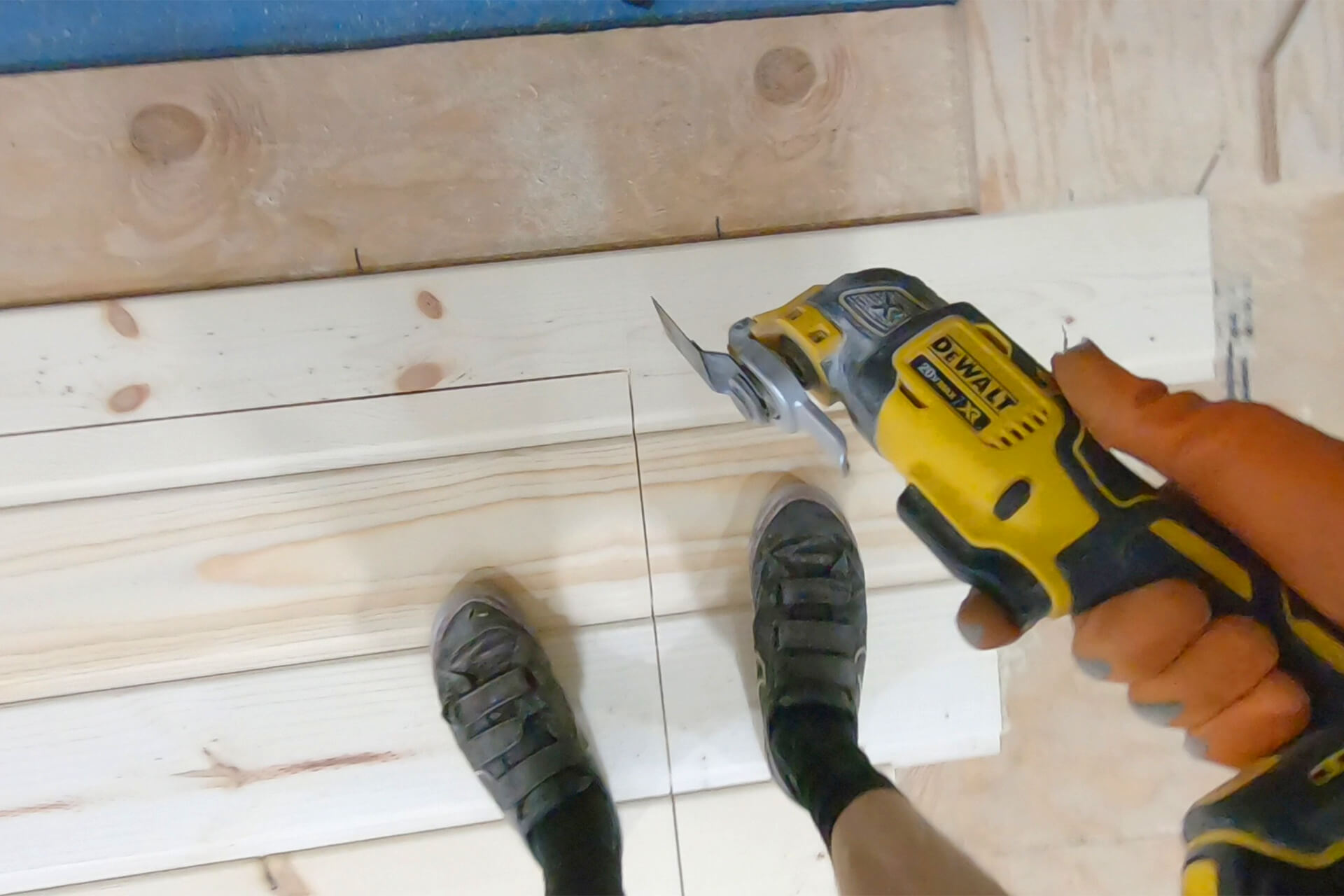 Wood paneling photo number 35.